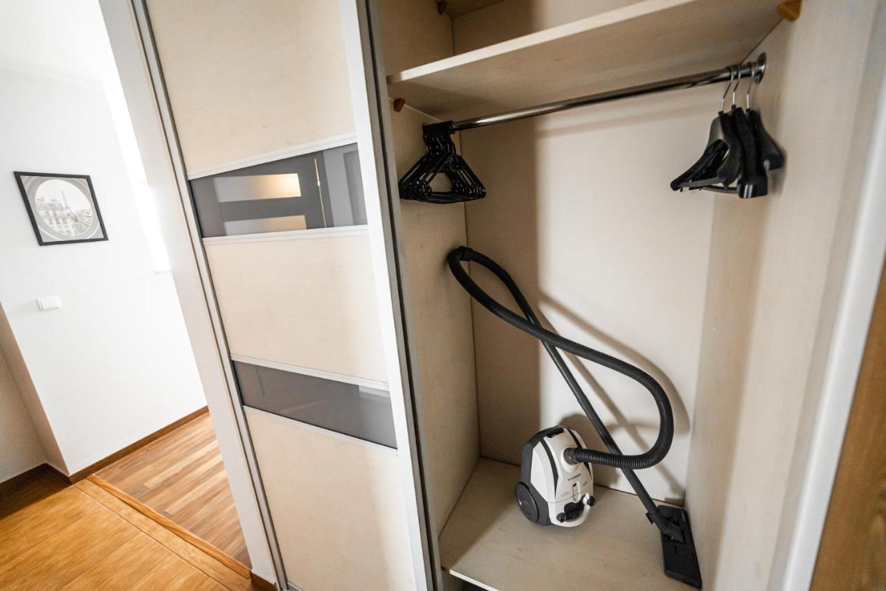 Bulwar Kurlandzki Vistula Apartment คราคูฟ ภายนอก รูปภาพ